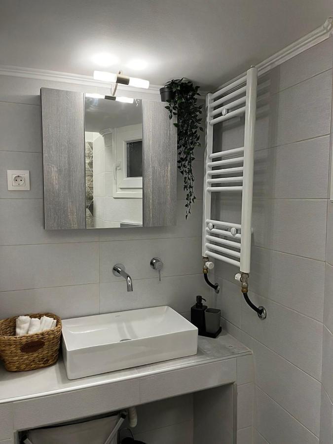 Apartamento Modern Flat Ag. Dimitriou Tesalónica Exterior foto